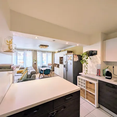 Appartamento Superbe Dans Le Centre De - Arivée Autonome Mons